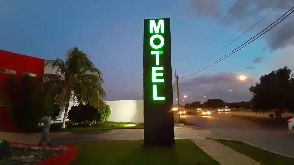 Moone Motel Tematico — foto 2 de 3