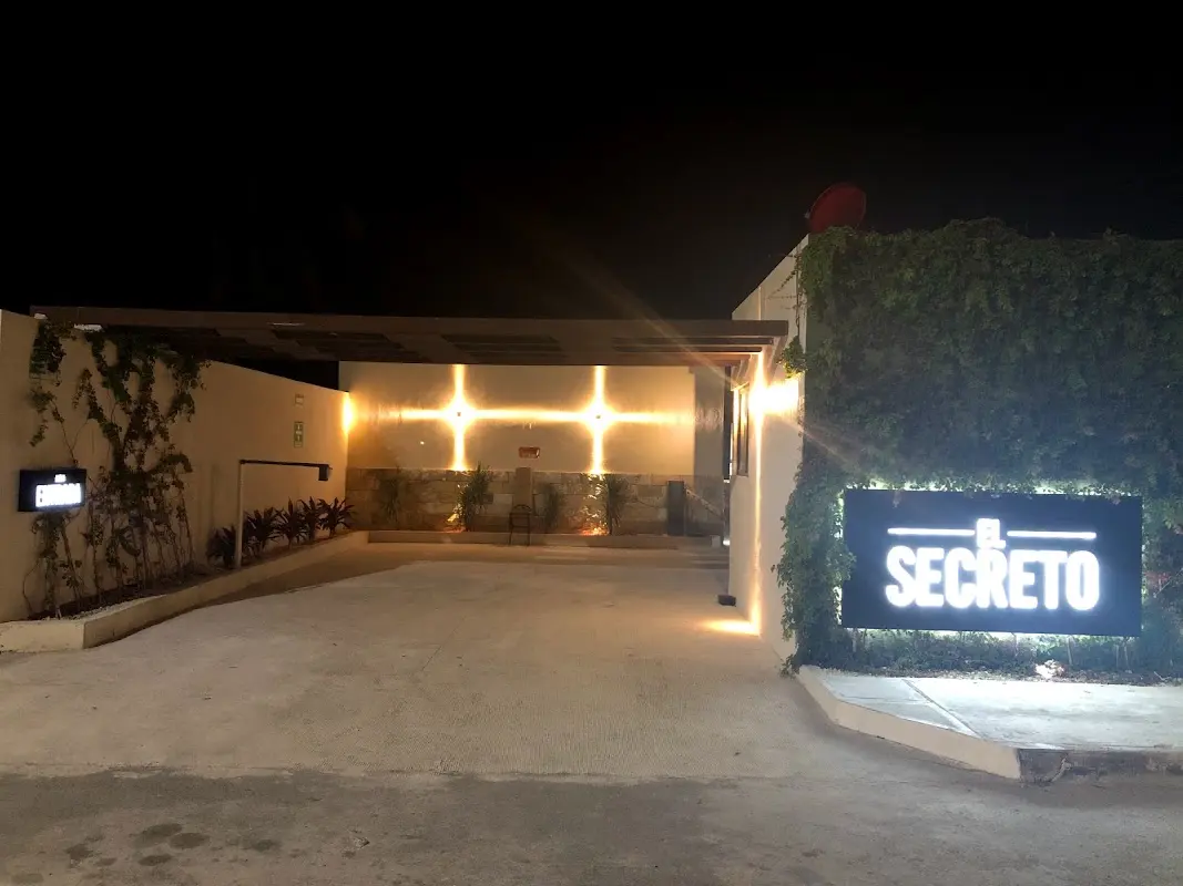 Motel El Secreto