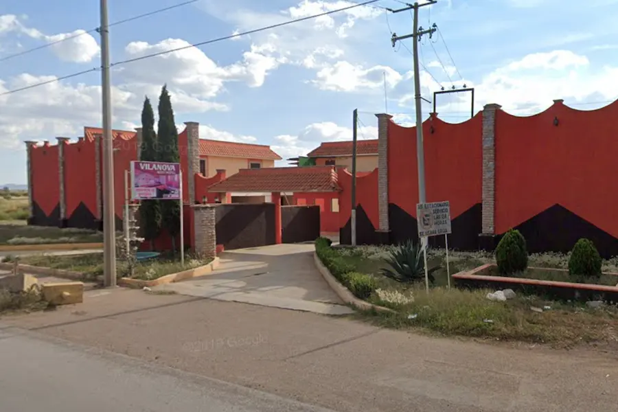 Auto Hotel Vilanova — foto 1 de 7