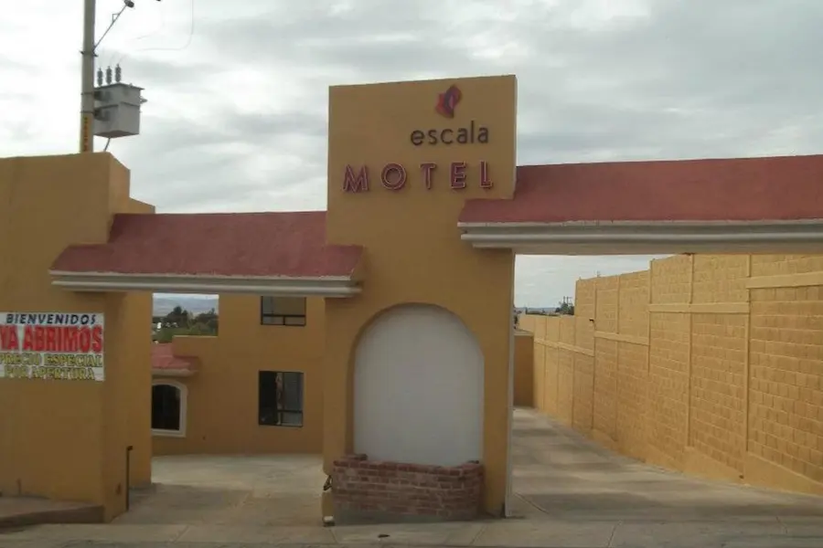 AUTO HOTEL ESCALA — foto 1 de 5
