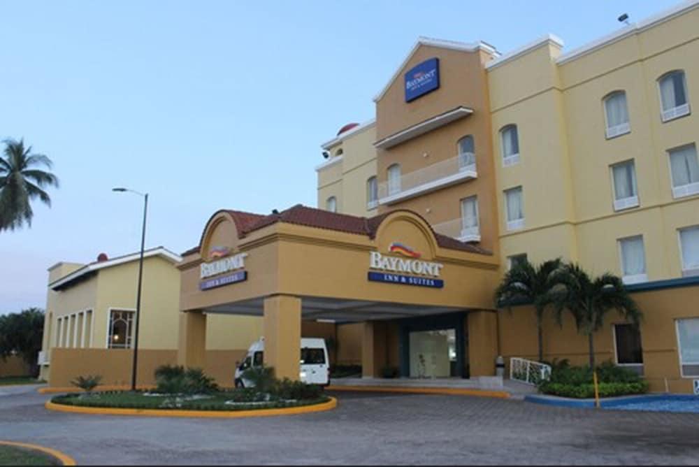 Baymont Inn & Suites Lazaro Cardenas