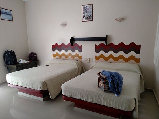 Hotel Zihua Express