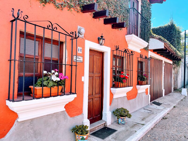 La Decima Guest House